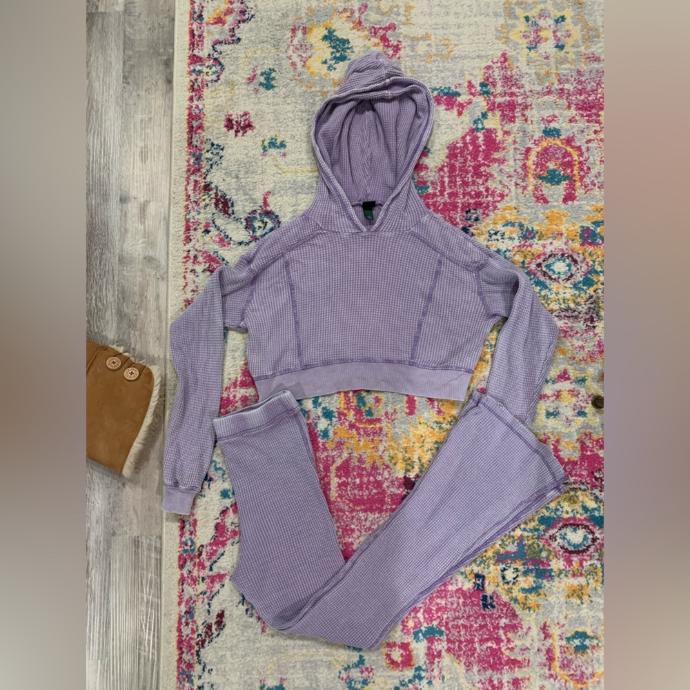 Target purple cropped hoodie and pants set💜